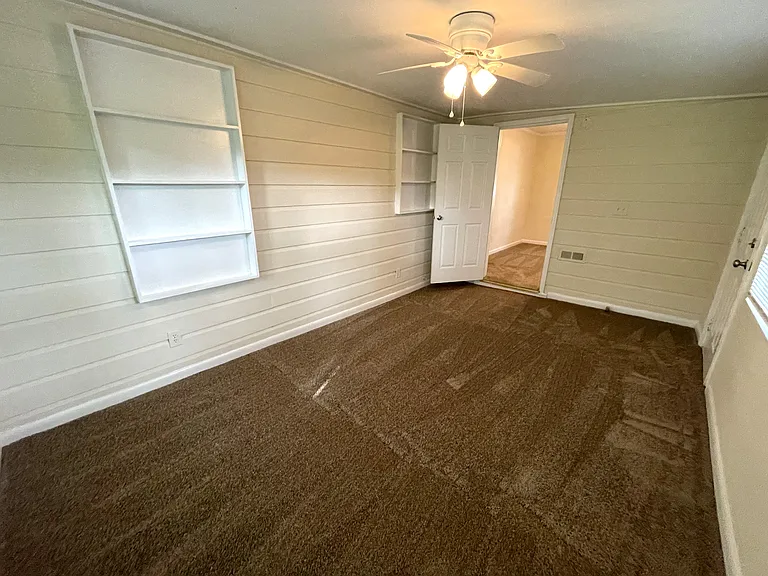 313 Georgia Dr — Photo 13