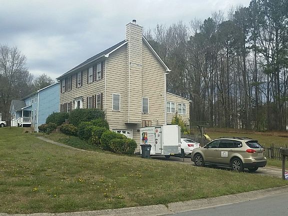 3rd image of 1885 Meadowchase Ct