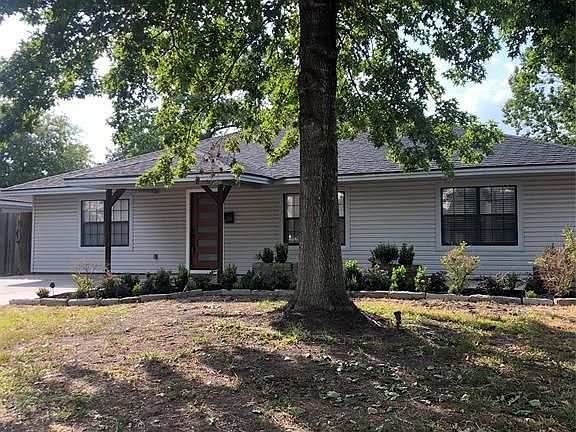 2nd image of 1442 Chamboard Ln
