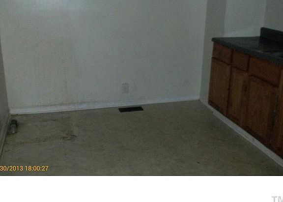 3rd image of 804 N Briggs Ave