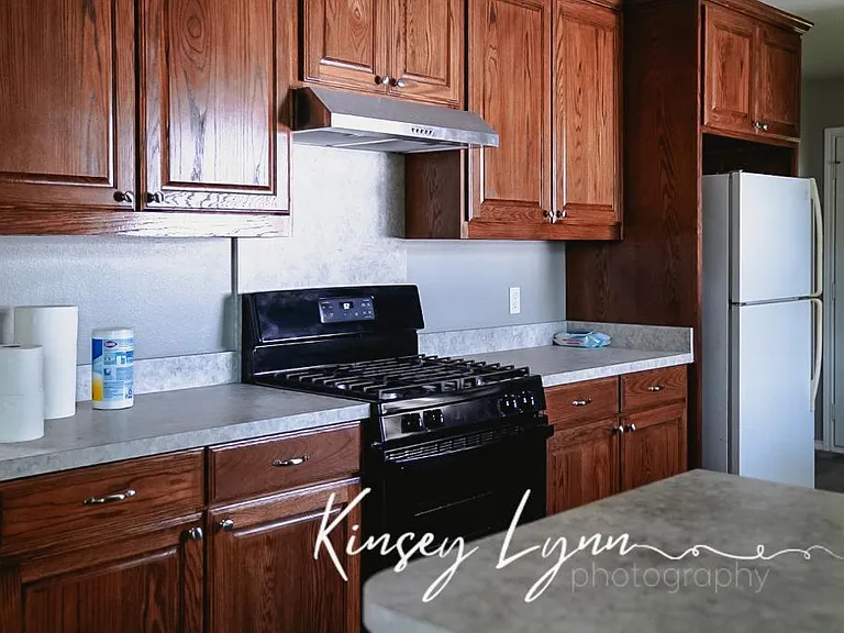 633 County Road 1198 — Photo 3