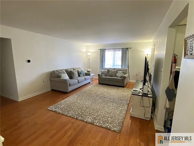144 Beverly Hill Ter #B — Photo 32