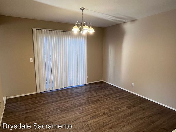3rd image of 2429 Camino Garden Way