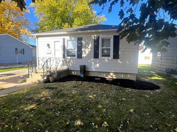914 E Benton St, Morris, IL 60450