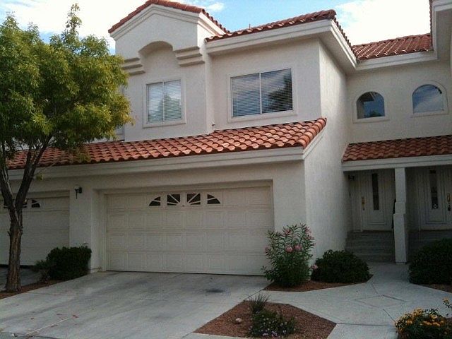 1st image of 7625 Rolling View Dr Unit 202