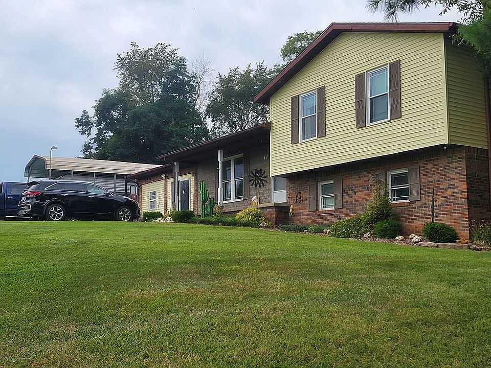 1st image of 301 E Westminster Dr