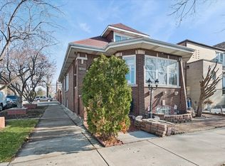 5701 S Maplewood Ave, Chicago, IL 60629