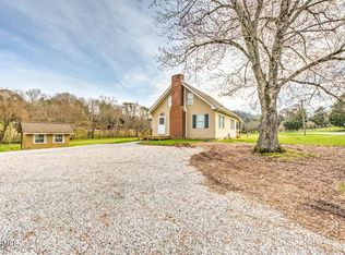 421 Brushy Valley Rd, Clinton, TN 37716