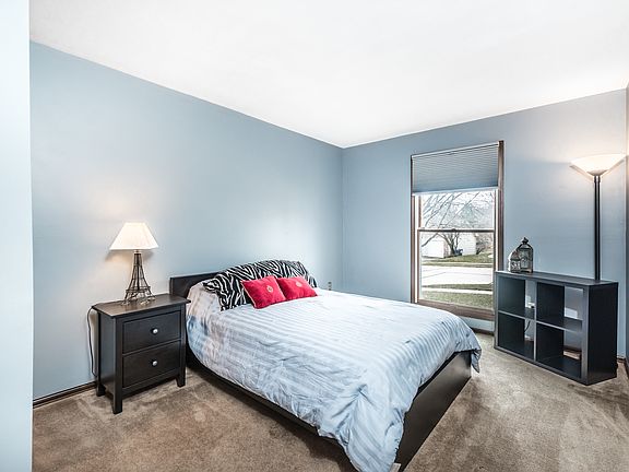 4th image of 16718 Heather Moor Dr
