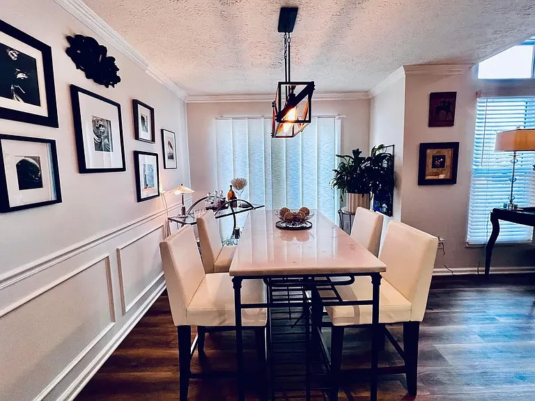 dining room wainscoting & trim