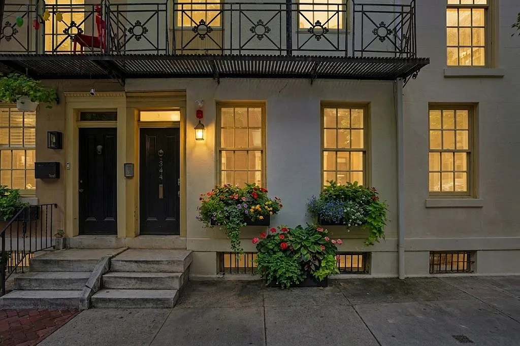1 bed, 1246 sqft, $2,350 — Photo 1