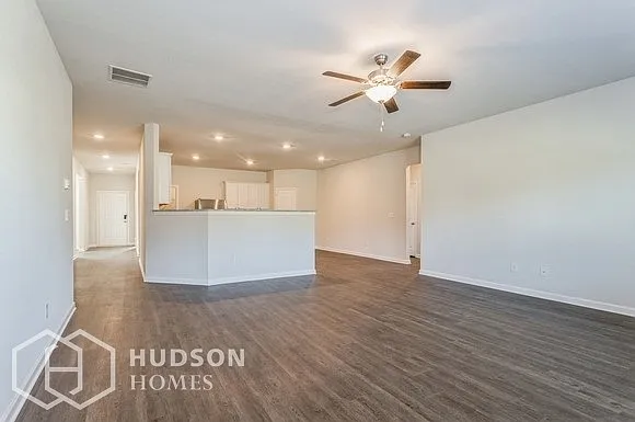 1108 Amadas Dr — Photo 11