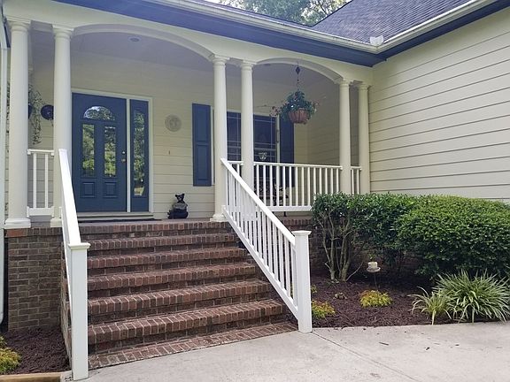 3rd image of 153 Persimmon Ln