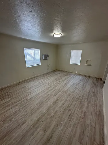 1569 W Harvey Ave #1563 Photo 1