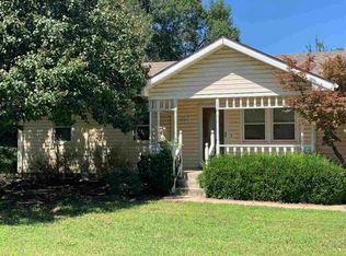 224 W 10th St, Andover, KS 67002