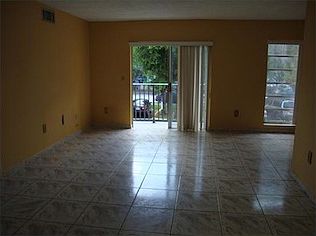 5th image of 4709 NW 7th St #2039
