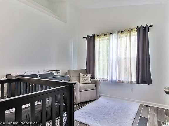 5th image of 2261 Buchanan Ct #134
