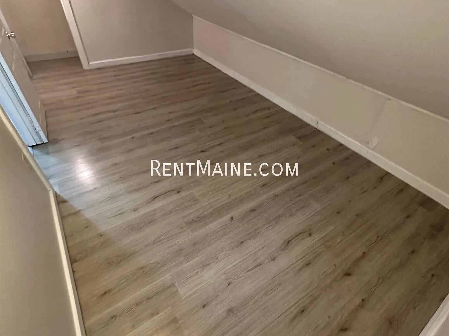 2 bed, $1,140 — Photo 4