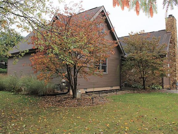 5th image of 2065 Fairway Dr