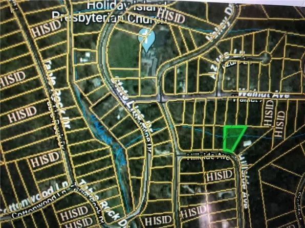 Hillside Ave, Holiday Island, AR 72631