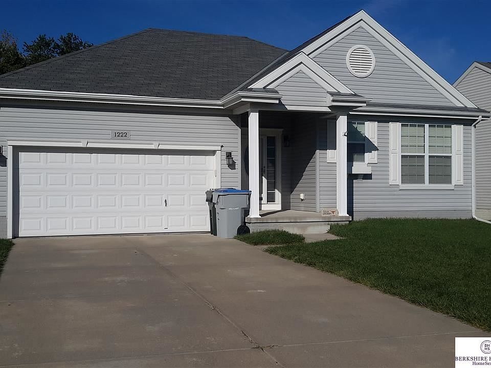 1st image of 1222 N 206th St