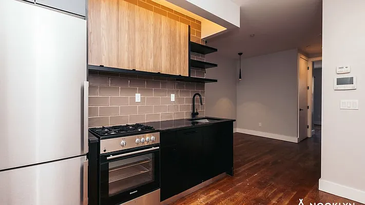 Rented by Nooklyn NYC LLC | media 36