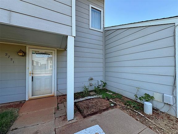 5th image of 2751 Indian Creek Blvd