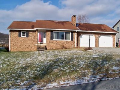 168 Colonial Dr, Davidsville, PA, 15928