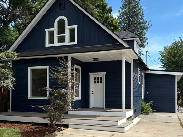 1020 N 2nd St, Coeur D Alene, ID 83814