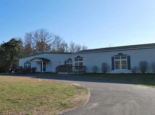 448 Magnolia Rd, Pemberton, NJ 08068