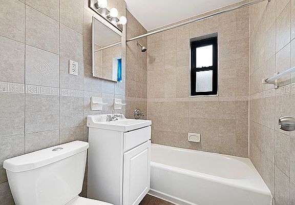 4th image of 20-65 19th St #3A