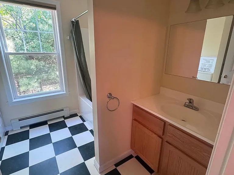 15 Edgefield Ln — Photo 8