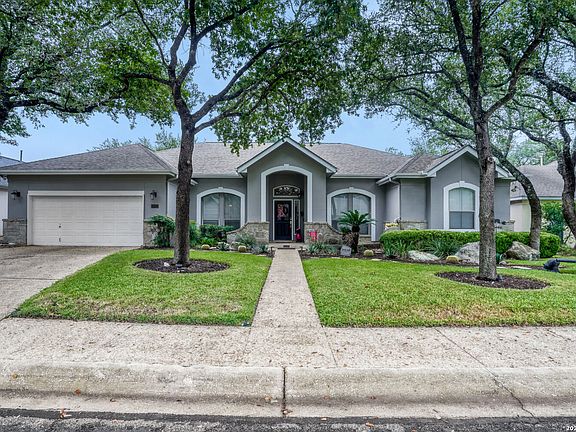 2nd image of 18230 Crystal Ridge Dr