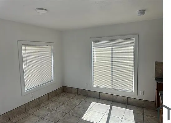 5106 Bancroft Ave #6 — Photo 14