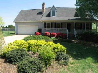 334 Wofford Rd, Taylors, SC 29687