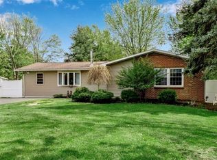 6395 Lake Shore Rd, Lake View, NY 14085