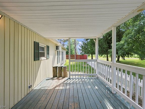2nd image of 405 Palomino Ct