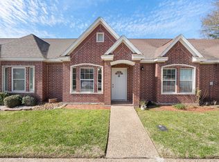 1310 E James St #18, Baytown, TX 77520