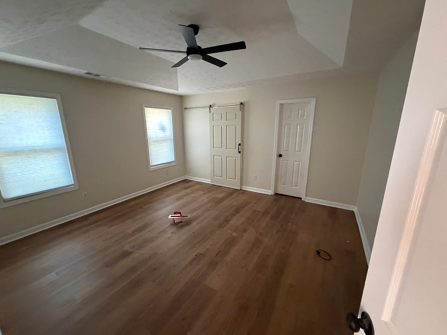 4 bed, 1900 sqft, $2,950 — Photo 3