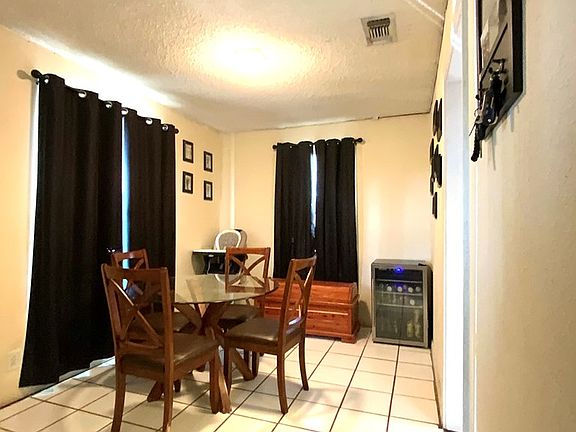 4th image of 407 W Parker Ave