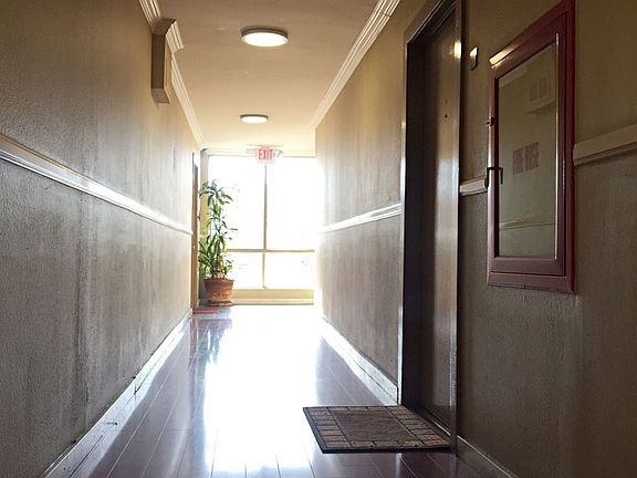 3rd image of 320 S Occidental Blvd APT 307