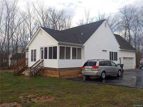3rd image of 3154 Huguenot Pointe Dr