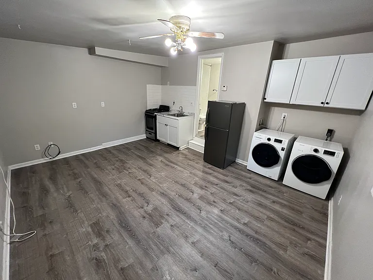 938 E Dayton St #2 — Photo 3