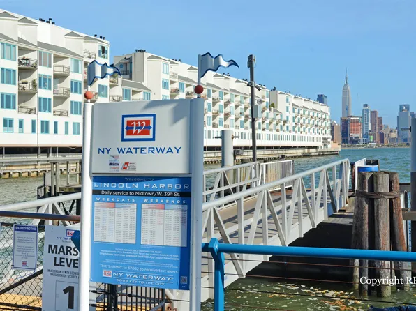 600 Harbor Boulevard image 20 of 21