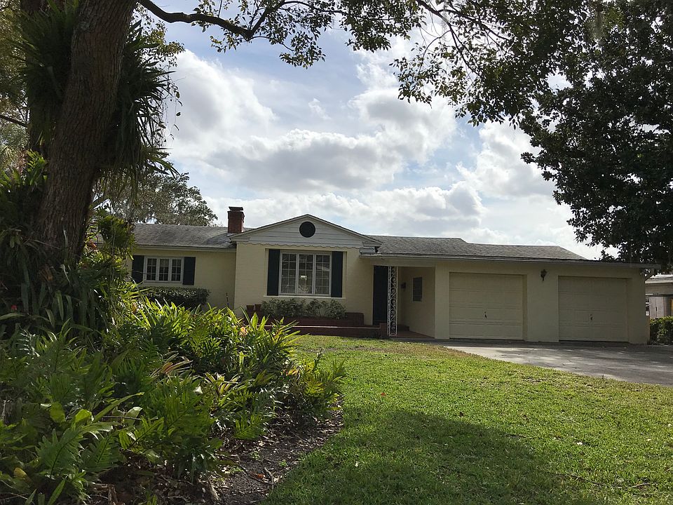 1st image of 722 N Lake Formosa Dr