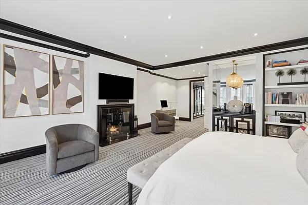 Sold by Corcoran | media 12