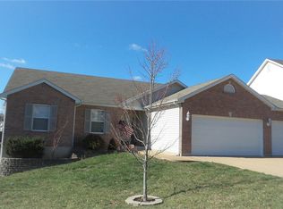 4 Concord Dr, Crystal City, MO 63019