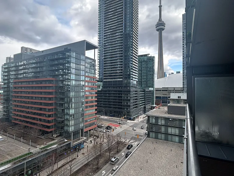 15 Fort York Blvd #1505 — Photo 18