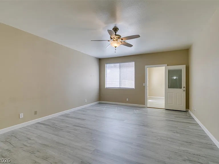 2255 Calistoga Ct — Photo 26