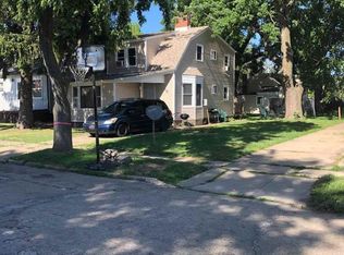 120 N Cedar Ave, Peoria, IL